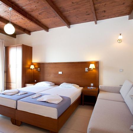 Giorgi'S Blue Apartments Kalathas Extérieur photo