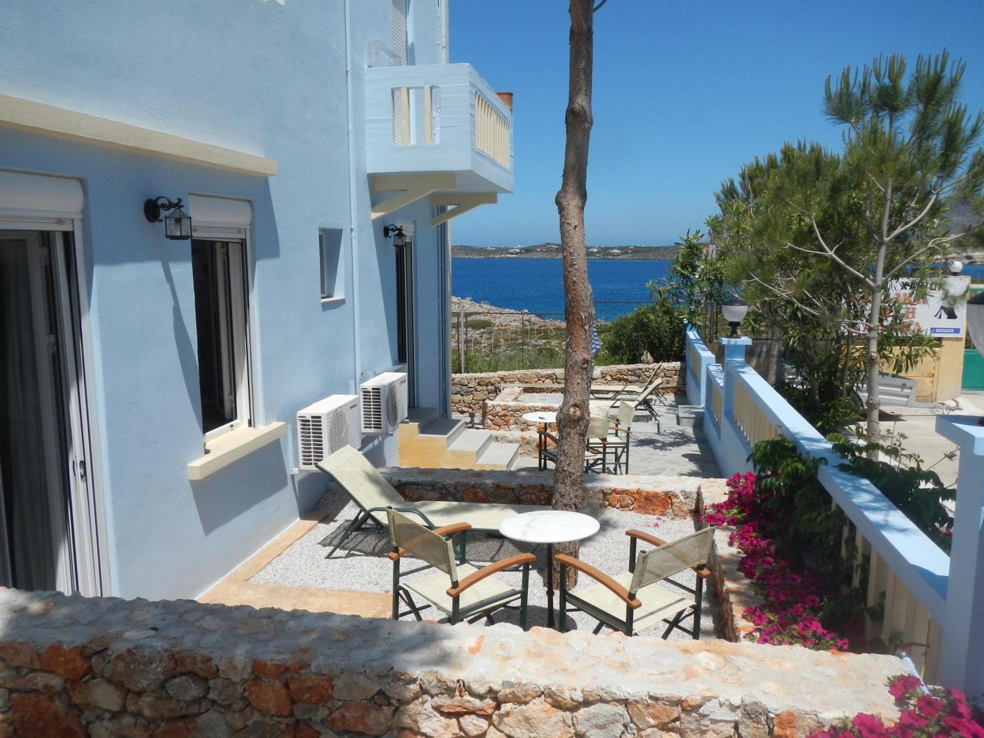 Giorgi'S Blue Apartments Kalathas Chambre photo